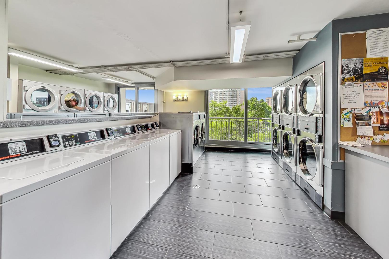 6007 North Sheridan Road, Unit 16F Chicago, IL 60660 - Photo 40 of 41