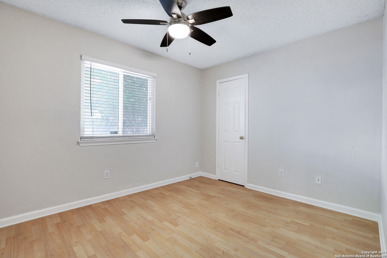 9262 Ridge Branch San Antonio, TX 78250 - Photo 9 of 13