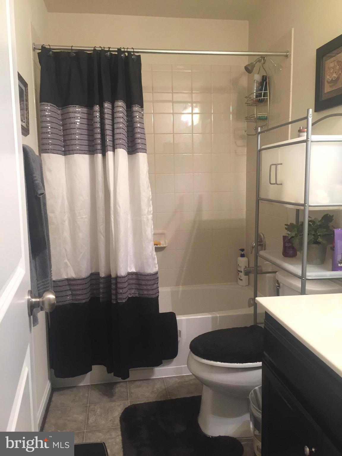 9702 Smithview Place Lanham, MD 20706 - Photo 14 of 15 Bath 2 (Upstairs Bath)