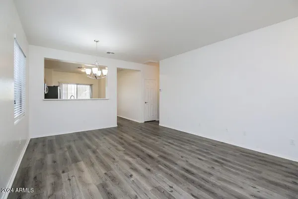 $1,930 | 2331 West St Catherine Avenue, Phoenix, AZ 85041