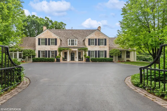 $3,250,000 | 765 North Sheridan Road, Lake Forest, IL 60045