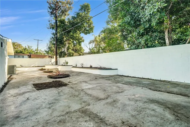 $1,049,900 | 4122 West Kent Avenue, Santa Ana, CA 92704