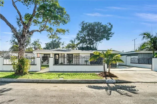 $1,049,900 | 4122 West Kent Avenue, Santa Ana, CA 92704