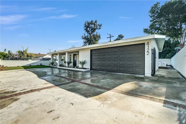 $1,049,900 | 4122 West Kent Avenue, Santa Ana, CA 92704