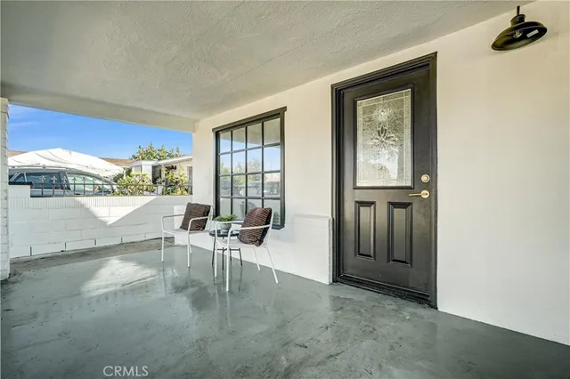 $1,049,900 | 4122 West Kent Avenue, Santa Ana, CA 92704