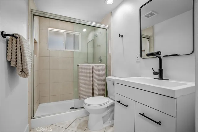 $1,049,900 | 4122 West Kent Avenue, Santa Ana, CA 92704