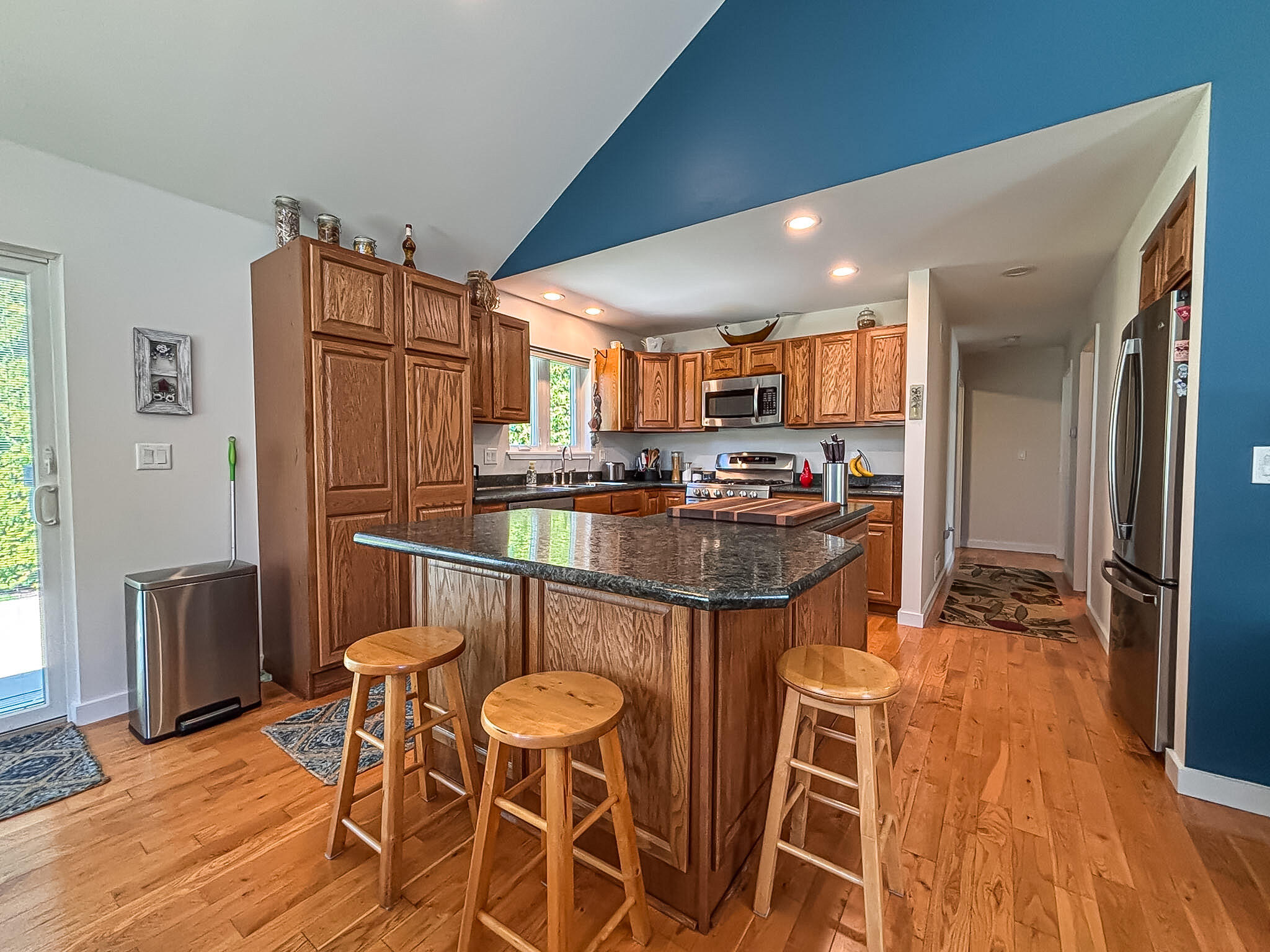 S50W30750 Walnut Street Genesee, WI 53149 - Photo 12 of 43 Kitchen