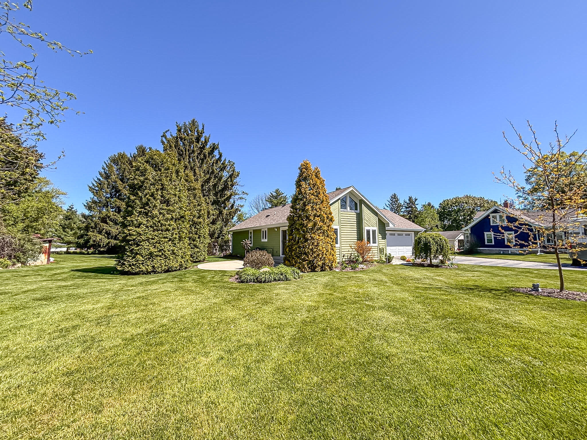 S50W30750 Walnut Street Genesee, WI 53149 - Photo 42 of 43 Welcome Home!