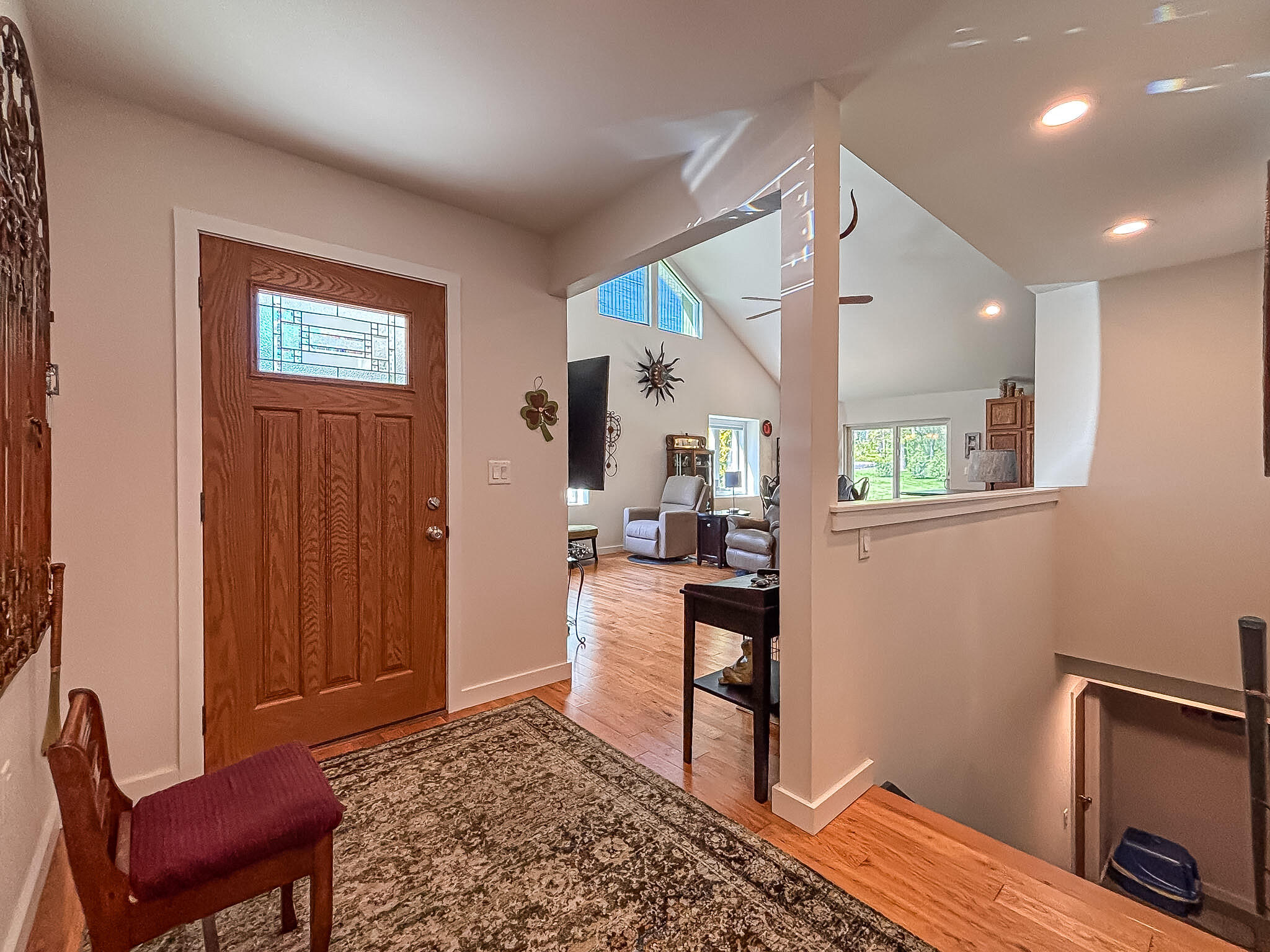 S50W30750 Walnut Street Genesee, WI 53149 - Photo 5 of 43 Foyer
