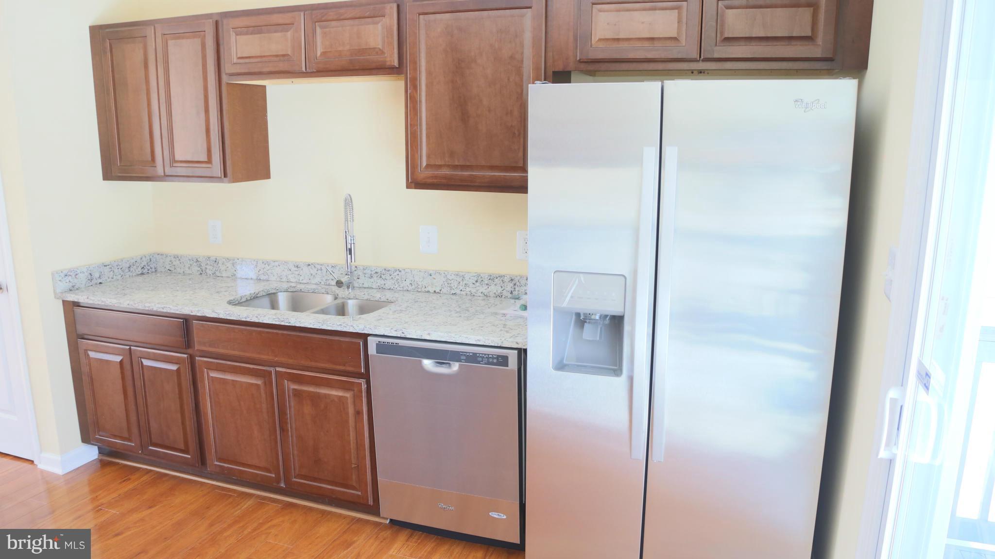 9304 Cross Bow Road Fort Washington, MD 20744 - Photo 7 of 28 Kitchen
