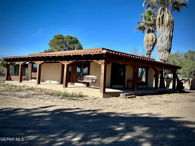 $695,000 | 1095 Little Road, Anthony, NM 88021
