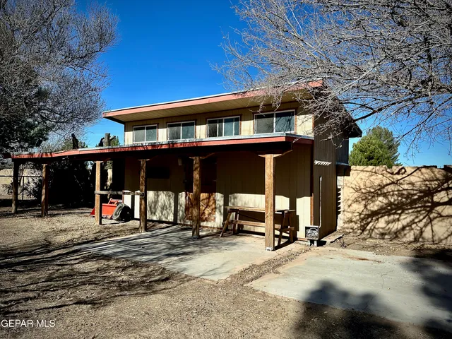 $695,000 | 1095 Little Road, Anthony, NM 88021