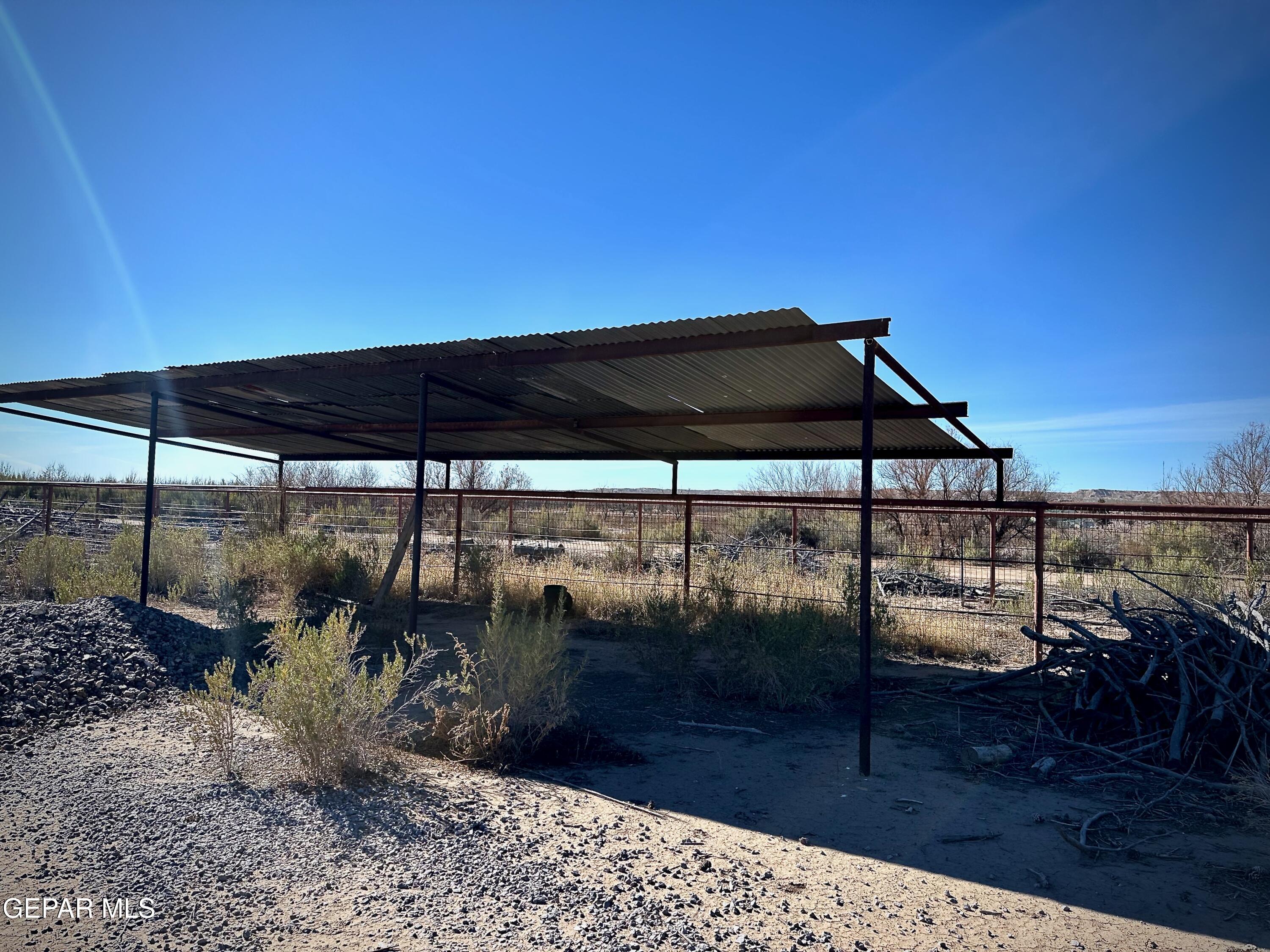 1095 Little Road Anthony, NM 88021 - Photo 29 of 30 a view of a balcony with a patio