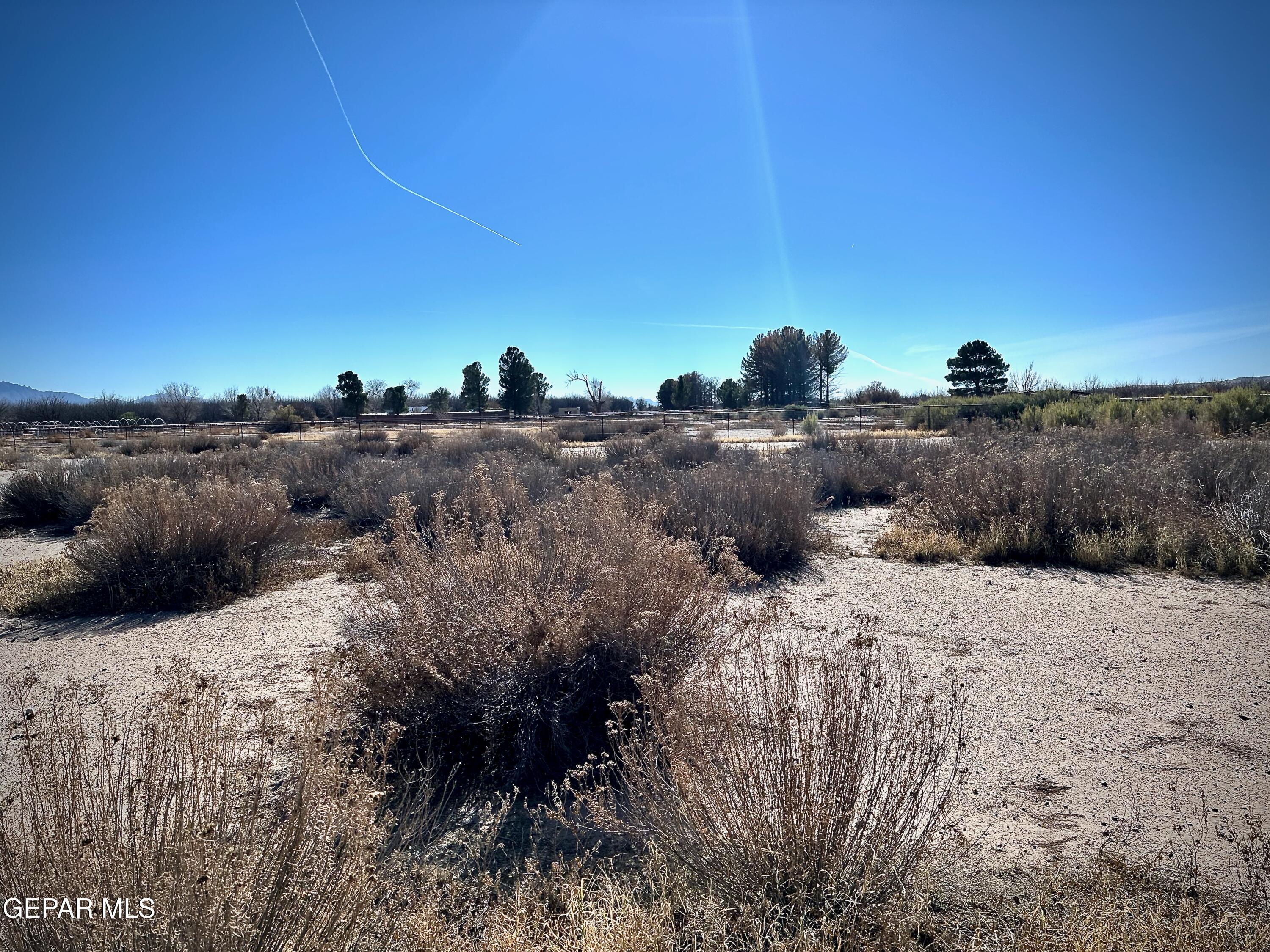1095 Little Road Anthony, NM 88021 - Photo 30 of 30 a view of a outdoor space