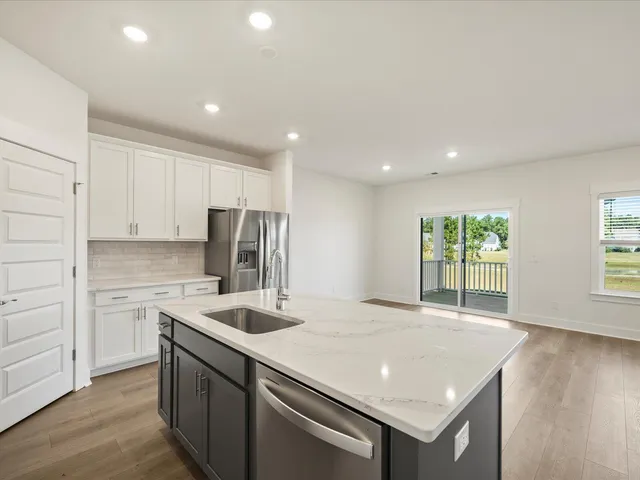 $516,990 | 432 Radiant Blue Way, Summerville, SC 29486