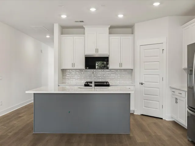 $516,990 | 432 Radiant Blue Way, Summerville, SC 29486