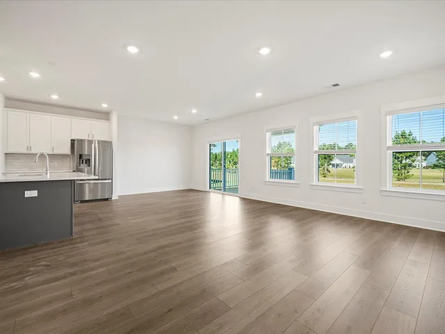 $516,990 | 432 Radiant Blue Way, Summerville, SC 29486