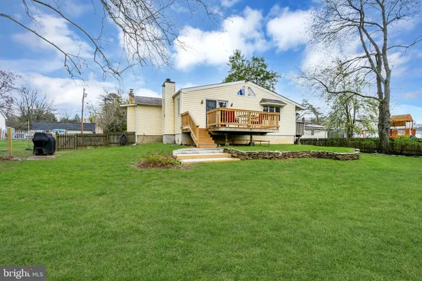 $325,000 | 33 Poplar Street, Sicklerville, NJ 08081