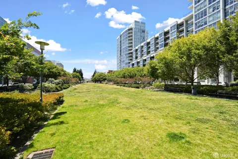 $899,000 | 420 Mission Bay Boulevard North, Unit 120, San Francisco, CA 94158
