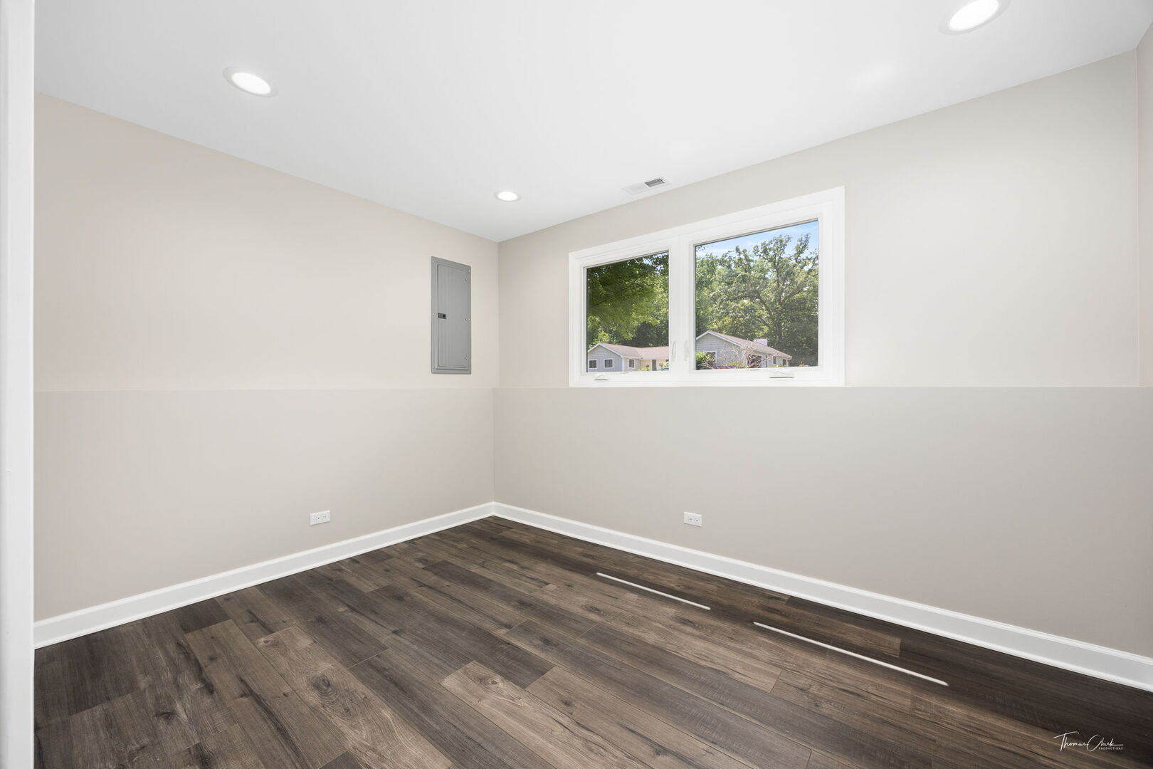 9704 Captains Drive Algonquin, IL 60102 - Photo 20 of 35 wooden floor in an empty room
