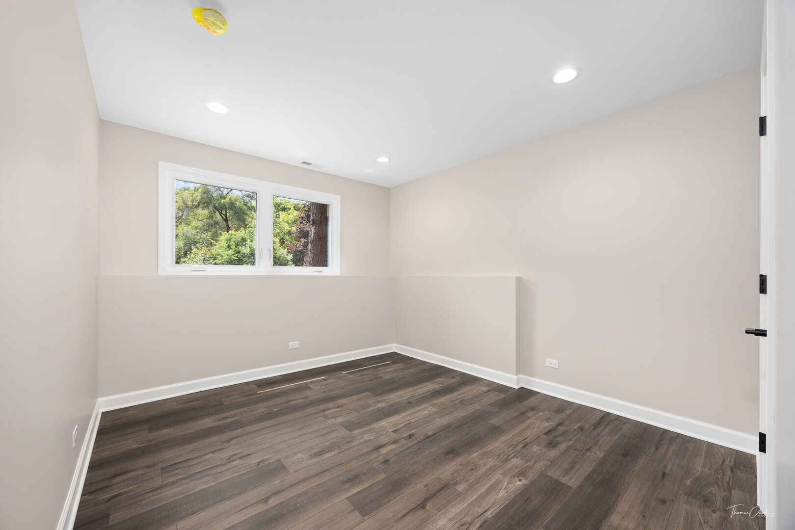 9704 Captains Drive Algonquin, IL 60102 - Photo 21 of 35 an empty room with wooden floor and window