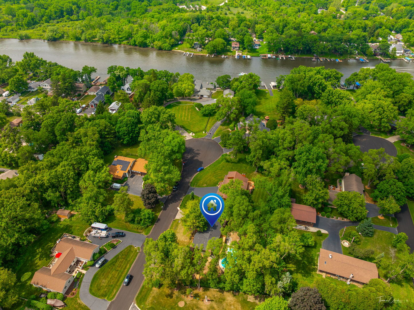 9704 Captains Drive Algonquin, IL 60102 - Photo 23 of 35 an aerial view of residential house with outdoor space and lake view