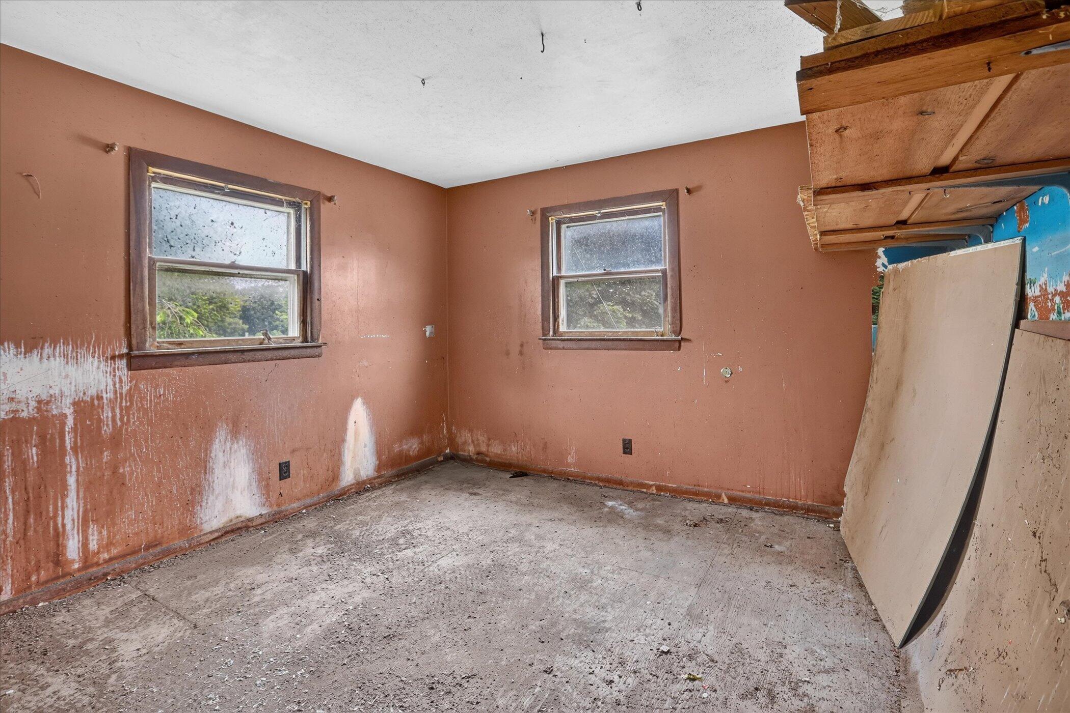 2429 Huron Line Road Ubly, MI 48475 - Photo 8 of 29 08-2429-Huron-Line-Rd-WindowStill