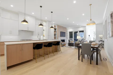 $2,295,000 | 4844 North Hermitage Avenue, Chicago, IL 60640