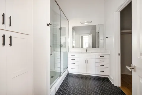 $995,500 | 701 Taylor Street, Nashville, TN 37208