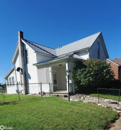 $69,000 | 1520 Ave F, Fort Madison, IA 52627