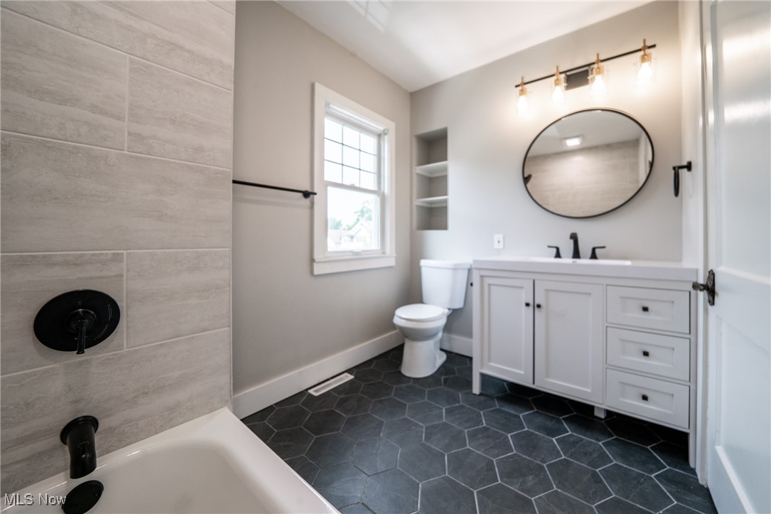 3630 West Park Road Cleveland, OH 44111 - Photo 15 of 30 Gallery Image 15