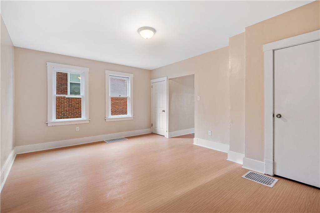 1004 Beaver Road Ambridge, PA 15003 - Photo 8 of 25 Gallery Image 8