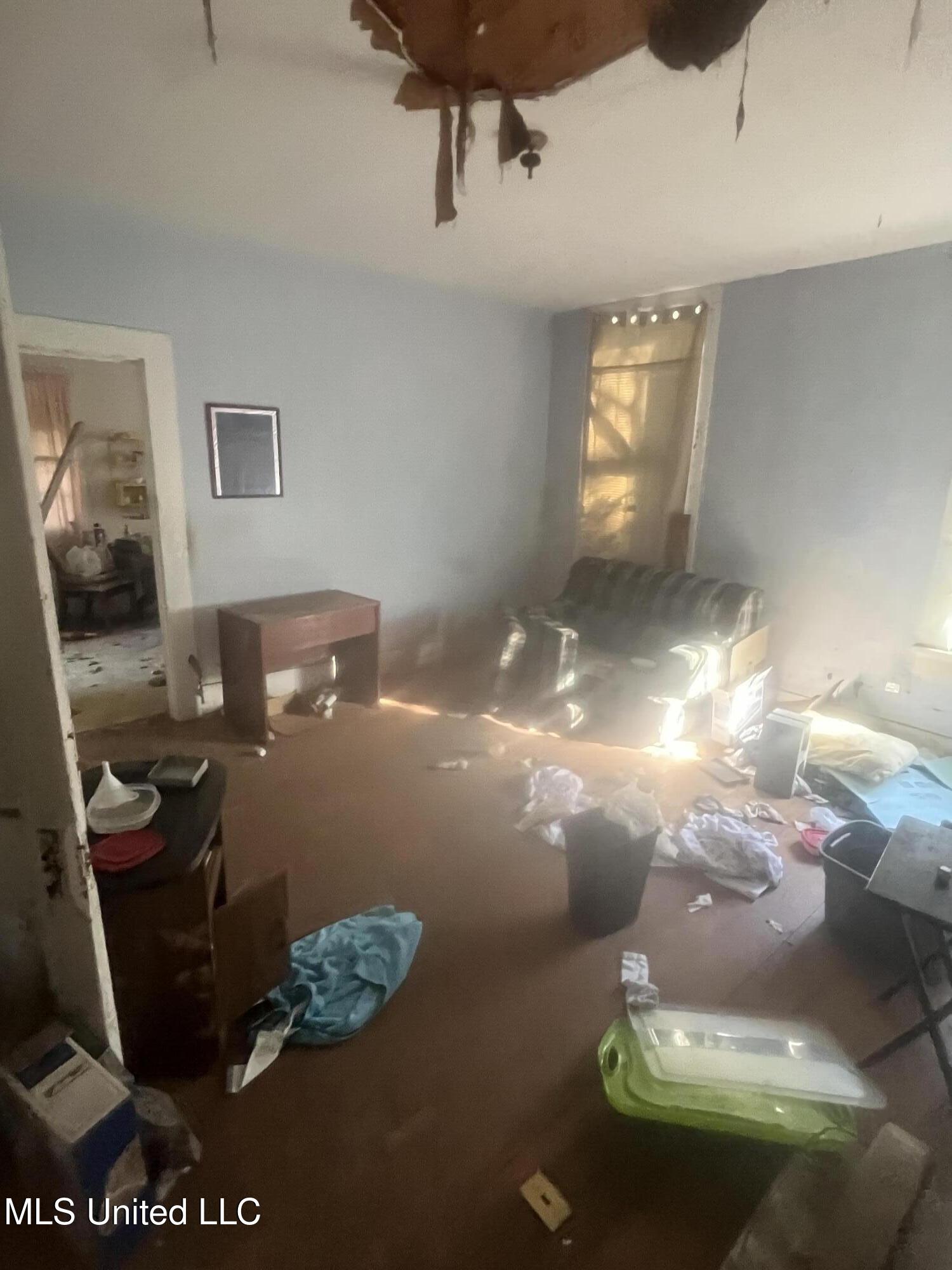 320 Georgia Avenue Brookhaven, MS 39601 - Photo 5 of 9 IMG_7526