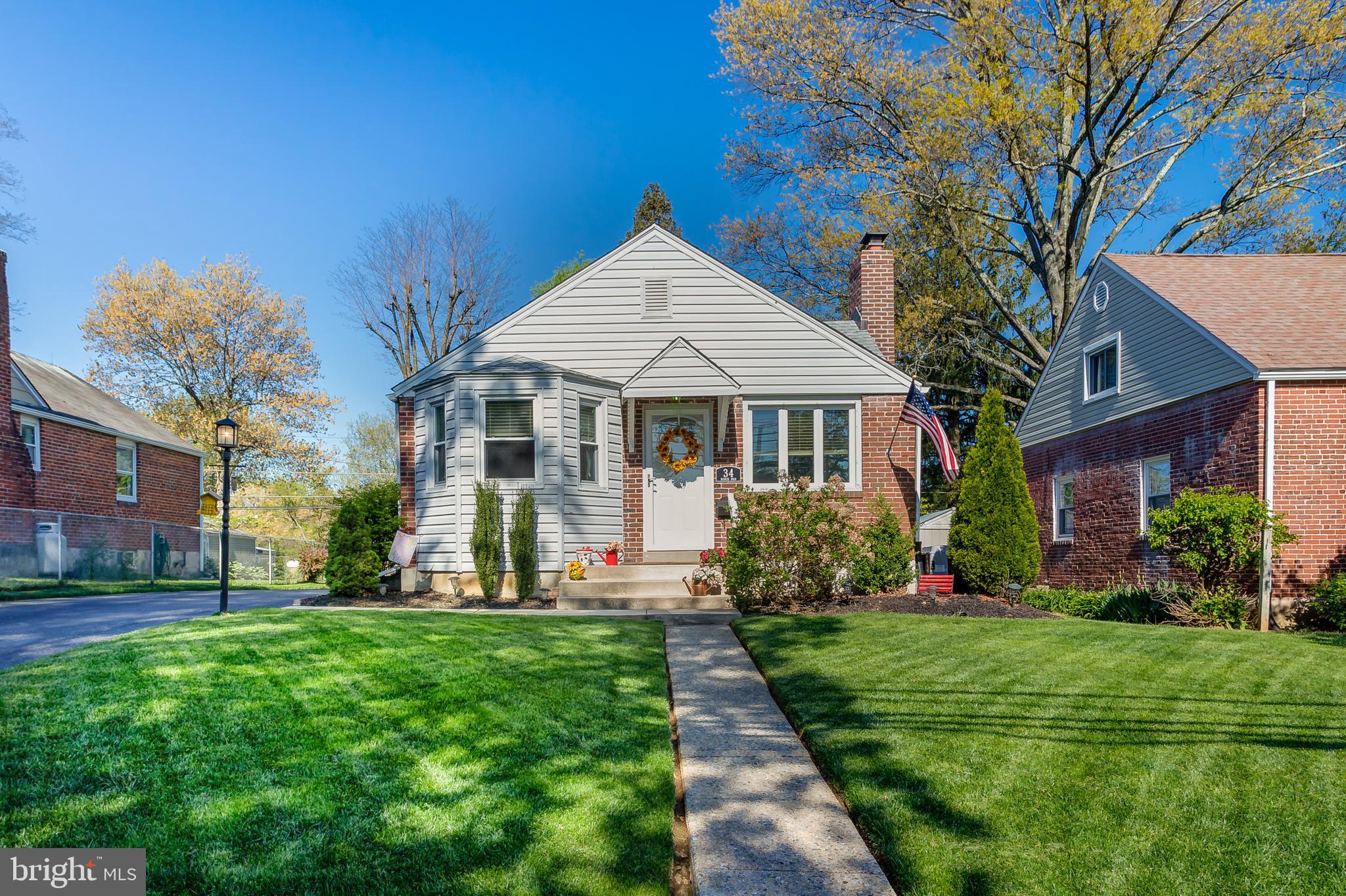 34 Barren Road Newtown Square, PA 19073 - Photo 2 of 26