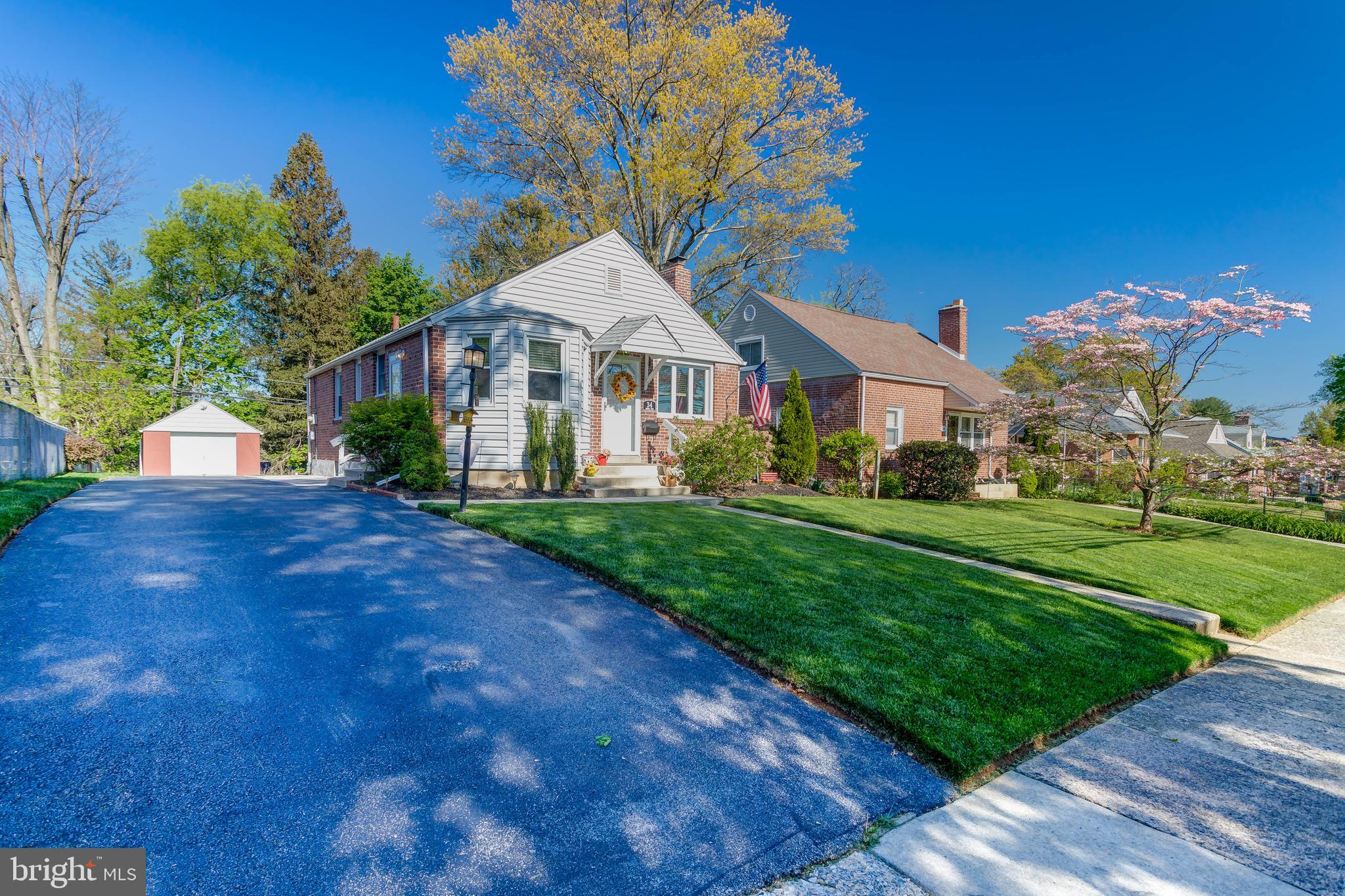 34 Barren Road Newtown Square, PA 19073 - Photo 4 of 26