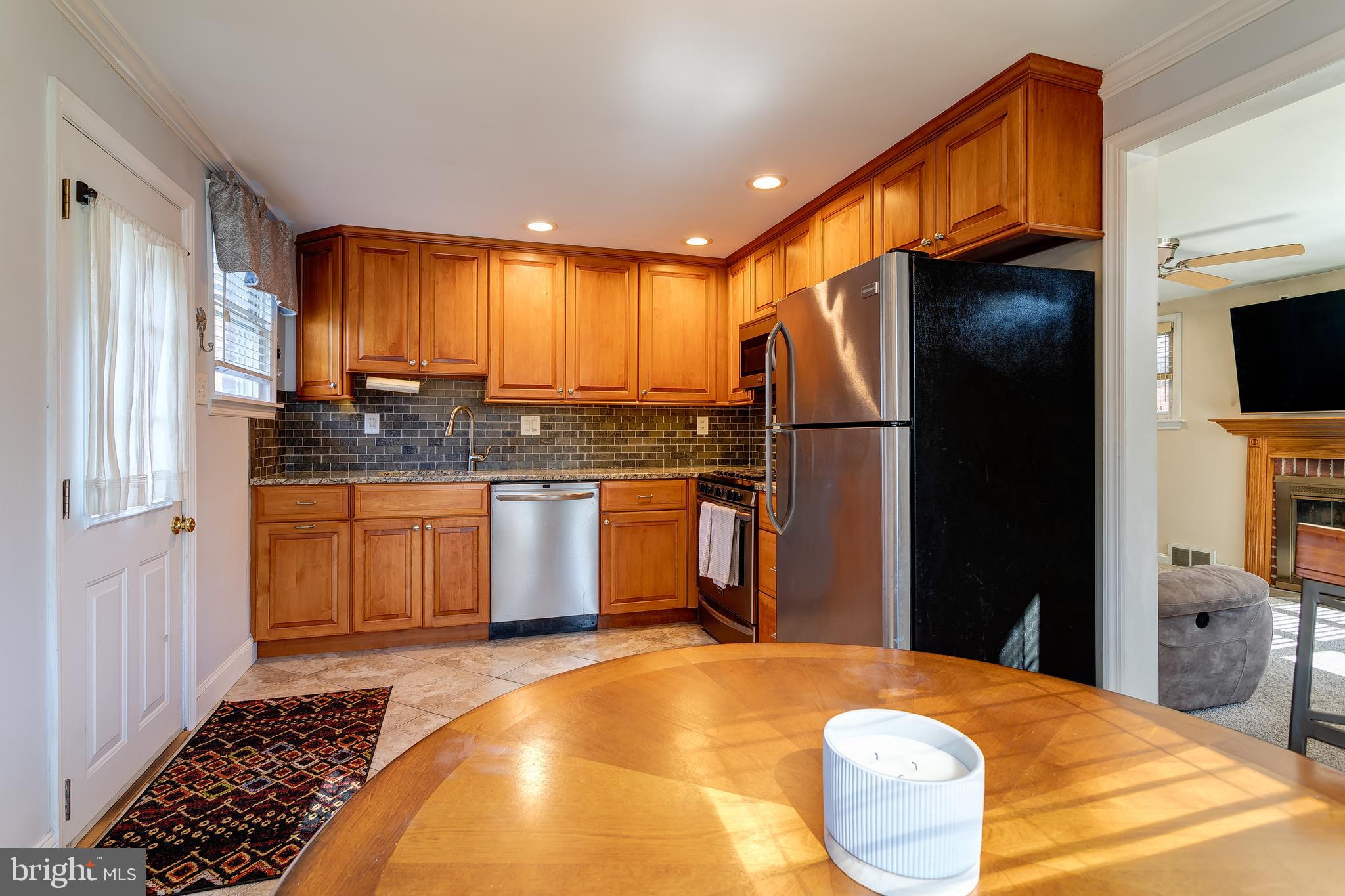 34 Barren Road Newtown Square, PA 19073 - Photo 6 of 26