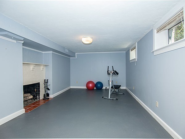 46 Ferncroft Road Newton, MA 02468 - Photo 16 of 17