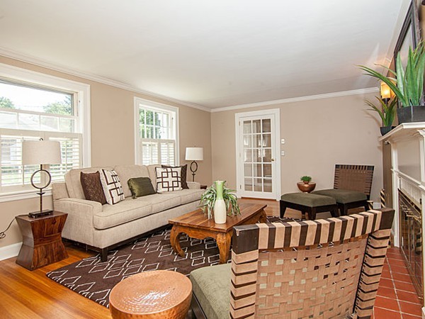46 Ferncroft Road Newton, MA 02468 - Photo 3 of 17