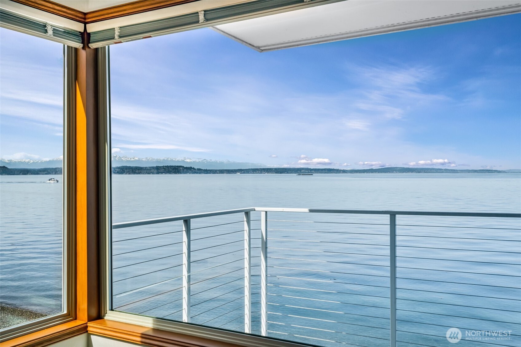 3015 Alki Avenue Southwest Seattle, WA 98116 - Photo 16 of 39