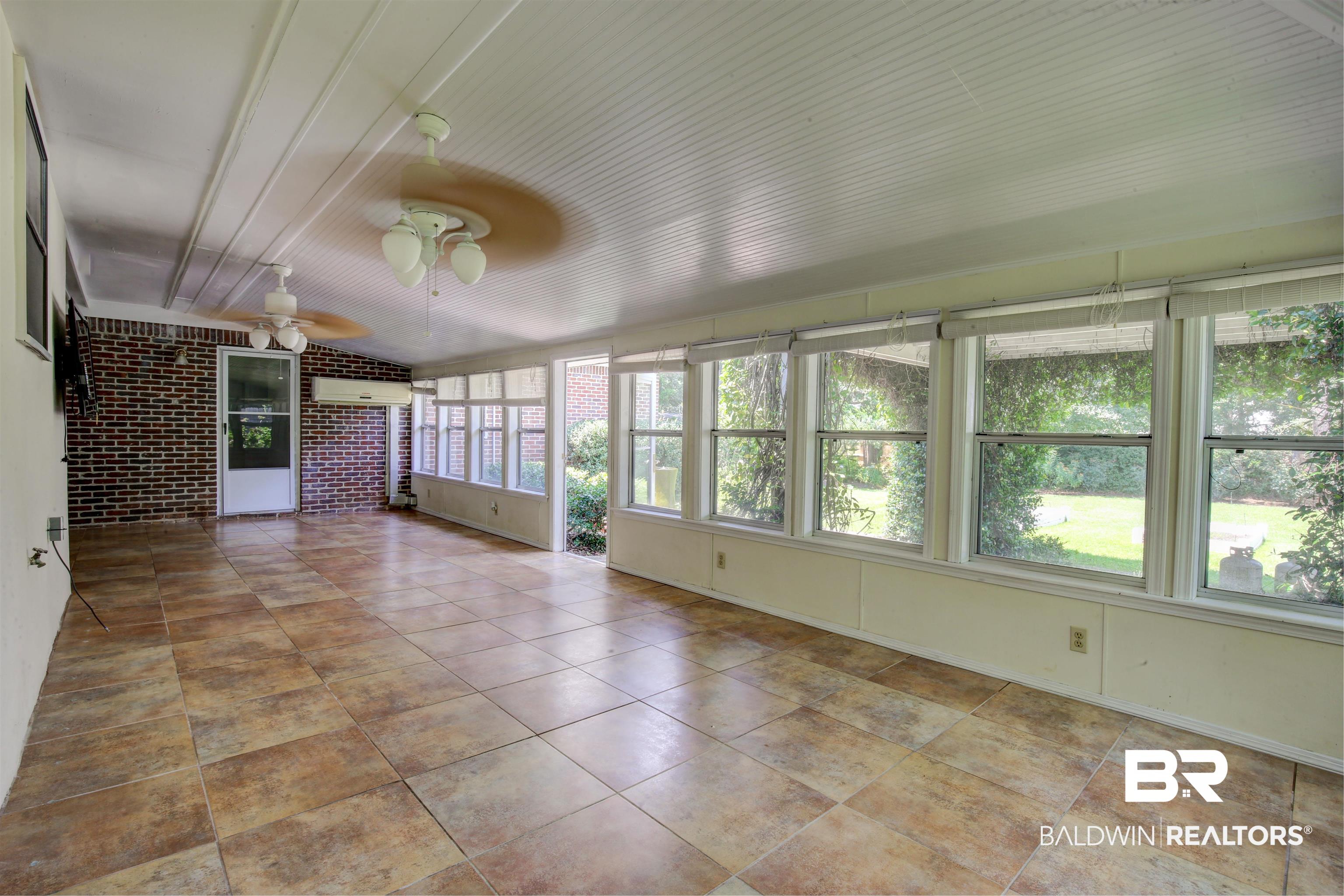 409 Santa Rosa Avenue Daphne, AL 36526 - Photo 21 of 33