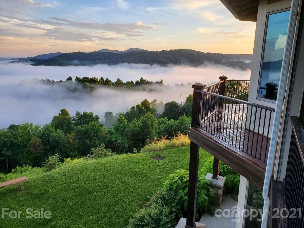 125 Stone Brook Trail Black Mountain, NC 28711 - Photo 5 of 48