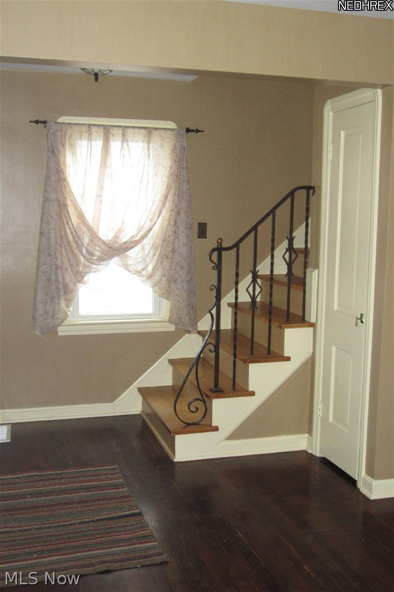14603 Alger Road Cleveland, OH 44111 - Photo 8 of 20 Gallery Image 8