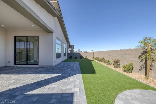 $5,500 | 5000 Terramont Drive, Las Vegas, NV 89135