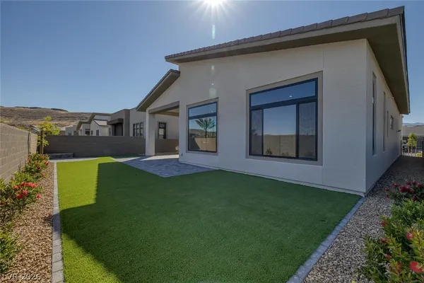 $5,500 | 5000 Terramont Drive, Las Vegas, NV 89135
