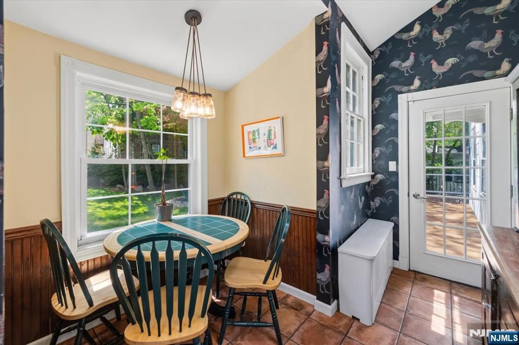 80 Glenwood Road Englewood, NJ 07631 - Photo 12 of 38