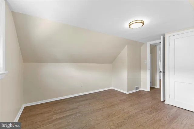 $349,999 | 126 Rutledge Avenue, Trenton, NJ 08618