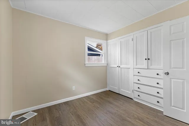 $349,999 | 126 Rutledge Avenue, Trenton, NJ 08618