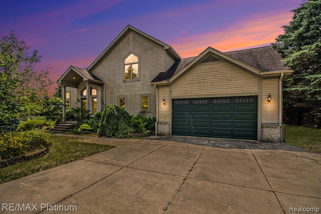 6450 Fisher Road Howell, MI 48855 - Photo 29 of 44