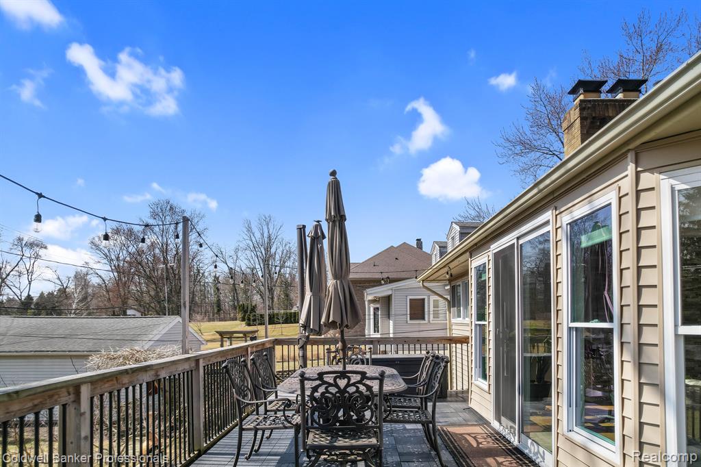 400 Red Oak Lane Rochester Hills, MI 48307 - Photo 45 of 48