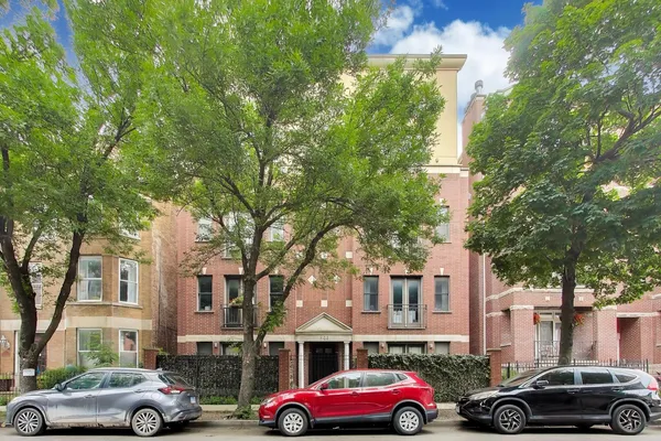 844 West Diversey Parkway, Unit 3E, Chicago, IL 60614